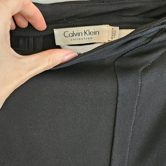 Calvin Klein skirt - Picture 3 of 4